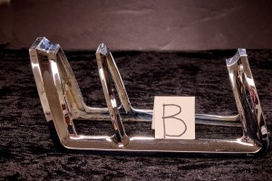 69-71 REAR TAIL LIGHT BEZEL B